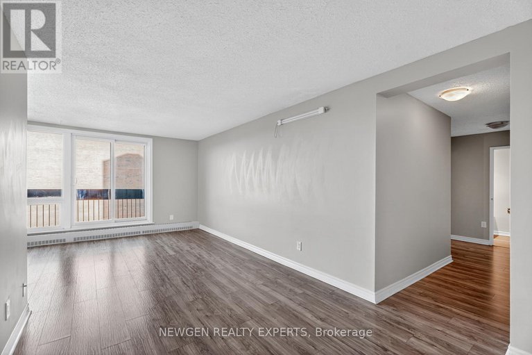 28969103/915-1505-baseline-road/copeland-park/ottawa/ontario/K2C3L4_14