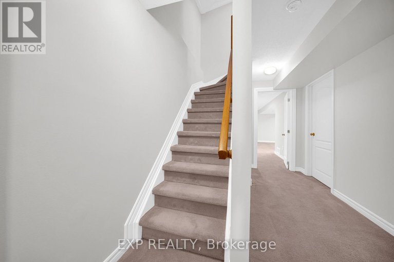 29236882/140-whetstone-crescent/barrhaven-east/ottawa/ontario/K2G7C3_28