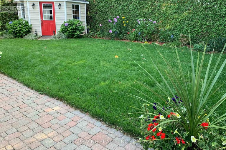 29608378/28-delamere-drive/stittsville-central/ottawa/ontario/K2S1G7_31