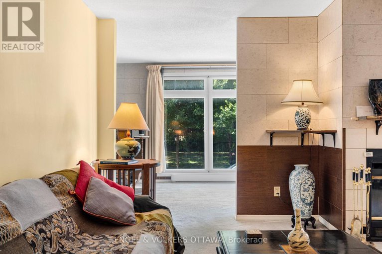 28776813/b-183-cumberland-street/lower-townbyward-market/ottawa/ontario/K1N7H2_20