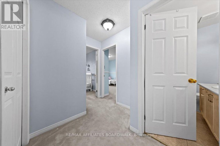 29123798/34-woodgate-way/longfields/ottawa/ontario/K2J4C9_22