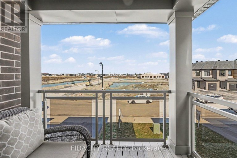 29654929/1768-crux-road/mer-bleuebradley-estatesanderson-park/ottawa/ontario/K1W0R3_13