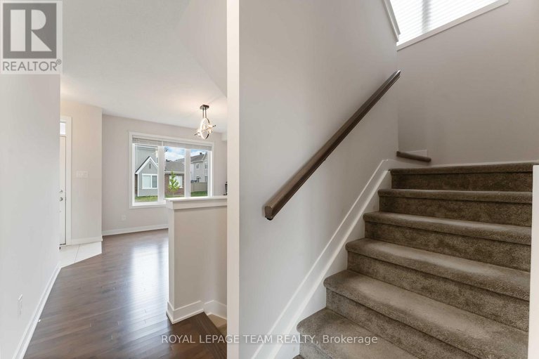 29118048/3040-travertine-way/half-moon-bay/ottawa/ontario/K2J6W9_8