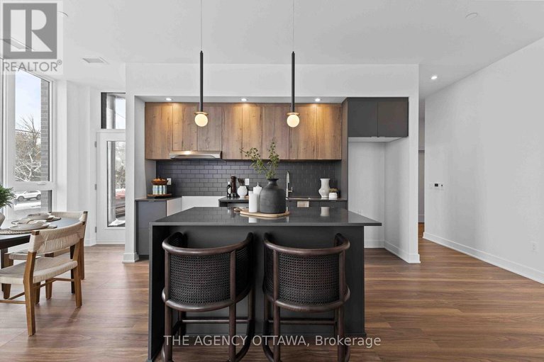 29249191/206-3071-riverside-drive/mooneys-bayriverside-park/ottawa/ontario/K1V9R2_3