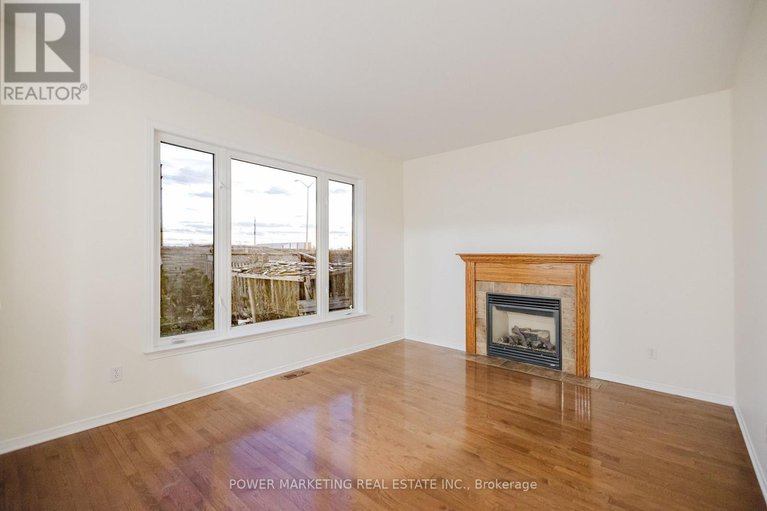 29074509/318-rustic-hills-crescent/springridgeeast-village/ottawa/ontario/K4A5A8_15