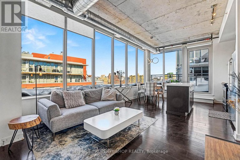 29374689/811-360-mcleod-street/ottawa-centre/ottawa/ontario/K2P1A9_4