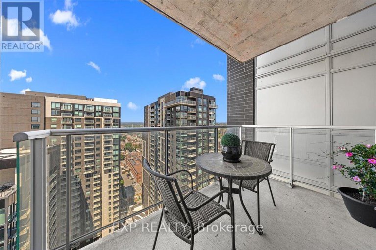 28749894/2505-242-rideau-street/sandy-hill/ottawa/ontario/K1N0B7_19