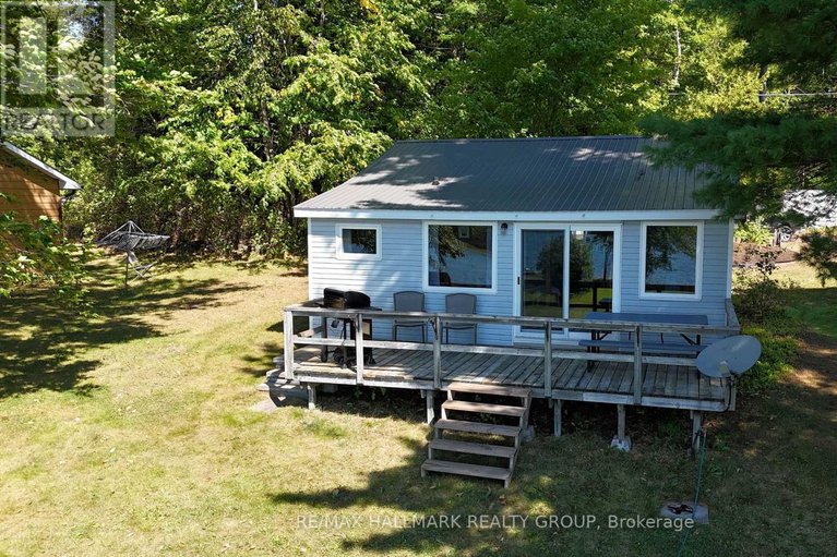 28819599/8a-barron-lane/mcnabbraeside-twps/mcnabbraeside/ontario/K0A3L0_1