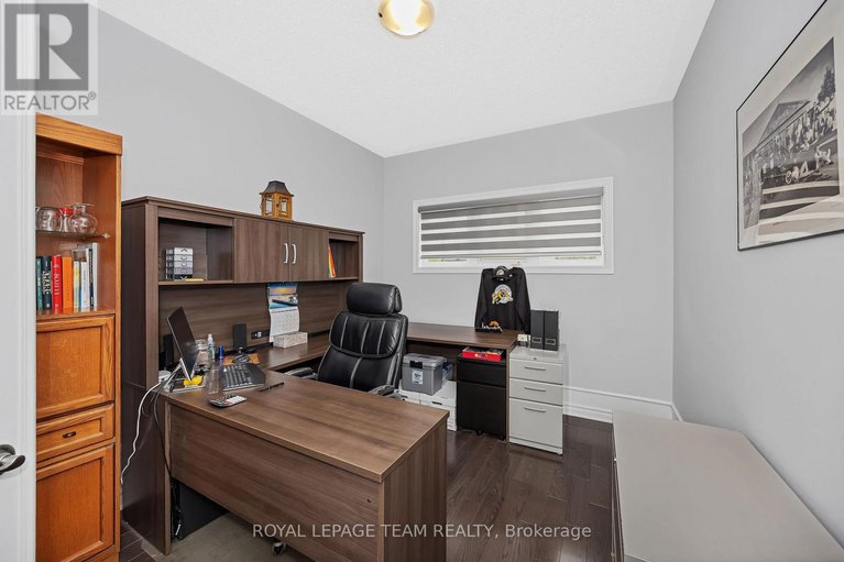 29226737/51-bridle-crest-court/bridlewood/ottawa/ontario/K2M0H5_5