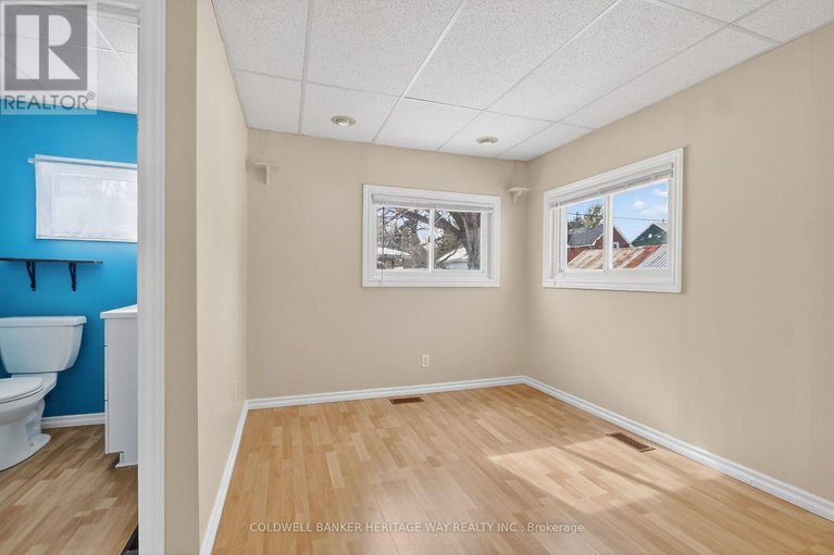 29461153/86-brae-street/almonte/mississippi-mills/ontario/K0A1A0_12