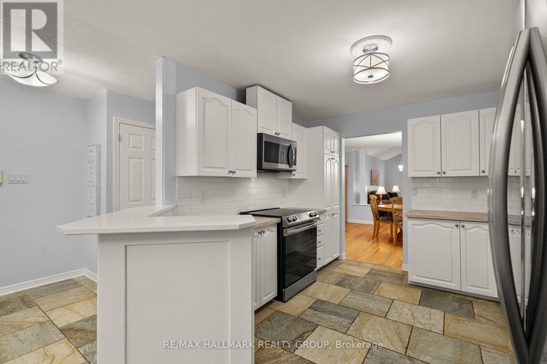 29606024/38-north-harrow-drive/longfields/ottawa/ontario/K2J4V7_6