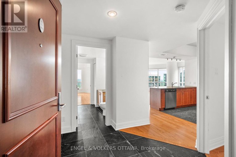 29601986/2603-234-rideau-street/sandy-hill/ottawa/ontario/K1N5X8_7