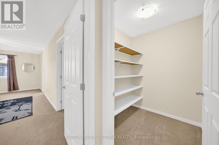 28945910/747-oakglade-avenue/emerald-meadowstrailwest/ottawa/ontario/K2M0B5_21