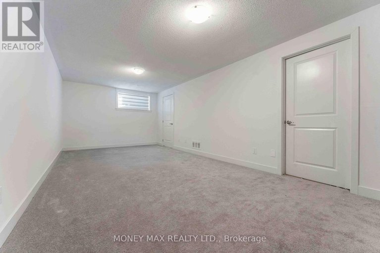 29471727/623-knotridge-street/mer-bleuebradley-estatesanderson-park/ottawa/ontario/K1W0C7_22