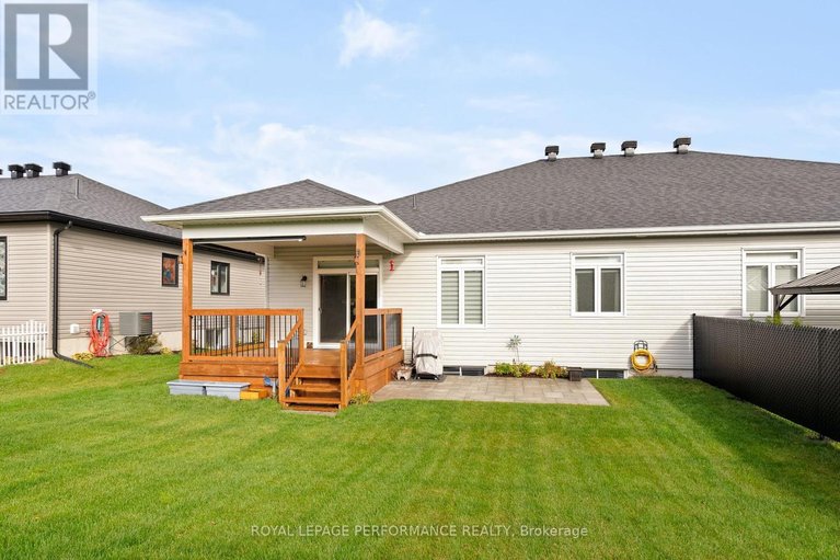 29626647/42-forrester-way/long-sault/south-stormont/ontario/K0C1P0_39