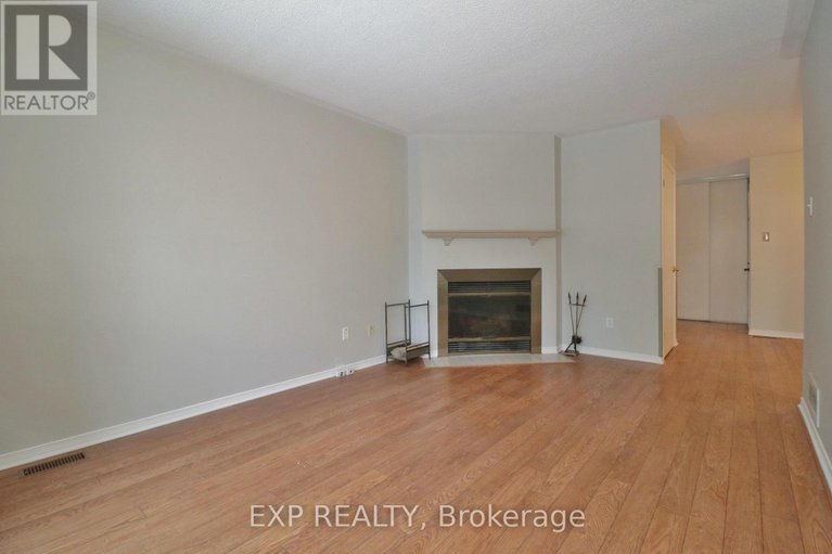 29113722/2127-lauzon-street/fallingbrookgardenway-south/ottawa/ontario/K4A3K7_7