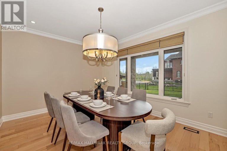 29004174/5813-red-castle-ridge/manotick-east-to-manotick-station/ottawa/ontario/K4M0A4_23