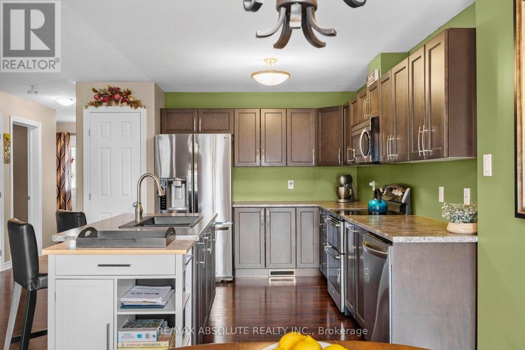 29613811/17-allan-bond-court/arnprior/arnprior/ontario/K7S0C5_5