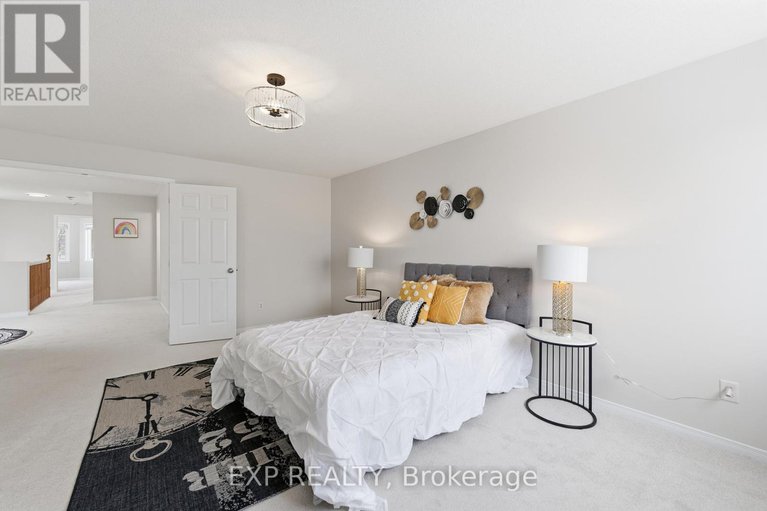 29437621/30-fieldberry-private/stonebridge/ottawa/ontario/K2J5E8_17