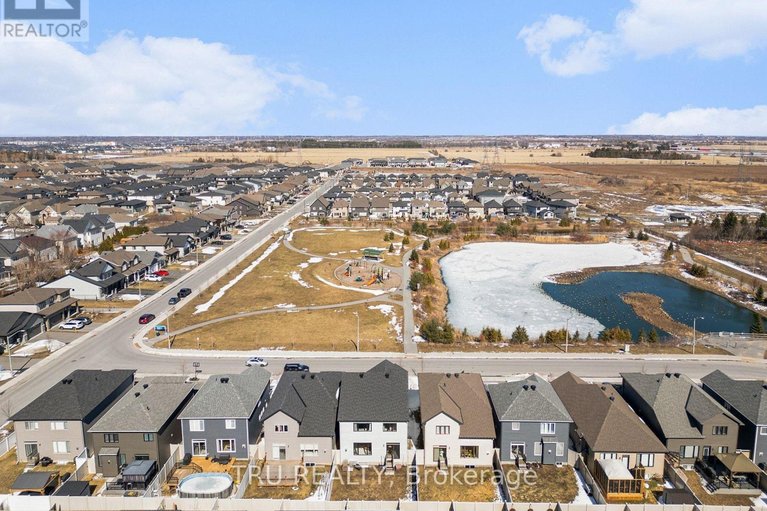 29577816/757-parade-drive/stittsville-south/ottawa/ontario/K2S0Z6_31