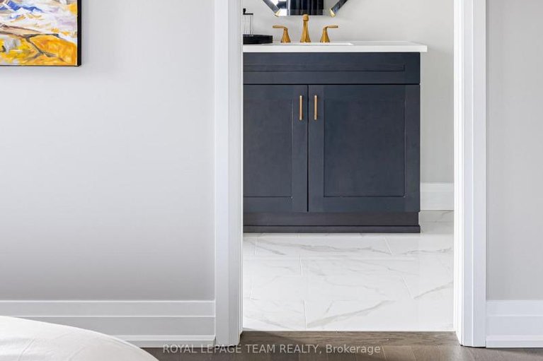 29471572/110-monty-private/north-grenville-twp-kemptville-south/north-grenville/ontario/K0G1J0_6