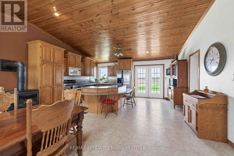 29638282/18604-mcgillivray-road/south-glengarry-charlottenburgh-twp/south-glengarry/ontario/K0C1S0_12