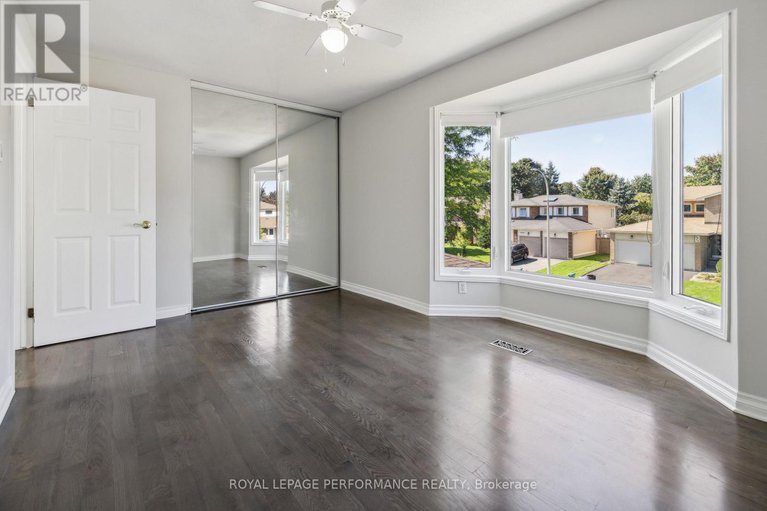 29032423/1873-du-clairvaux-road/chapel-hill/ottawa/ontario/K1C5X9_22