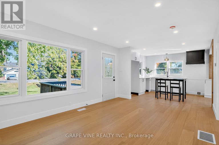 29214069/2680-river-road/north-grenville-twp-kemptville-south/north-grenville/ontario/K0G1J0_15