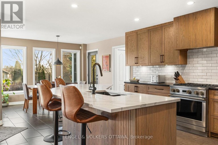 29666801/32-barcham-crescent/hearts-desire/ottawa/ontario/K2J3Z7_10