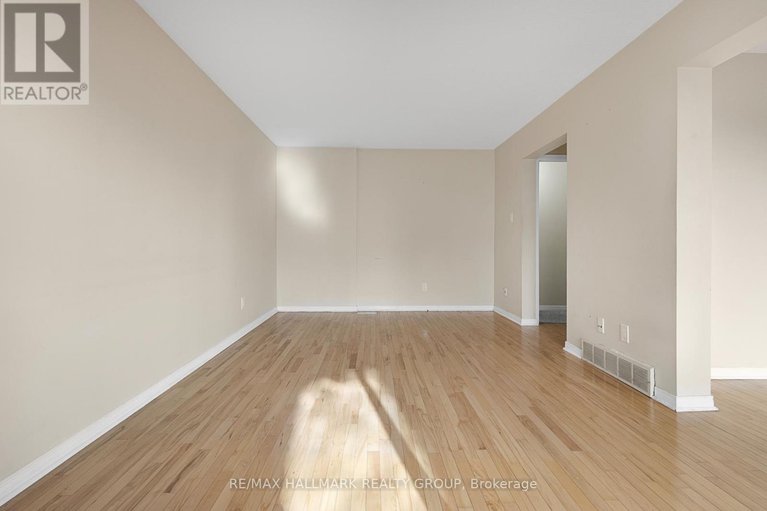 29072895/193-3310-southgate-road/south-keys/ottawa/ontario/K1V8X4_4