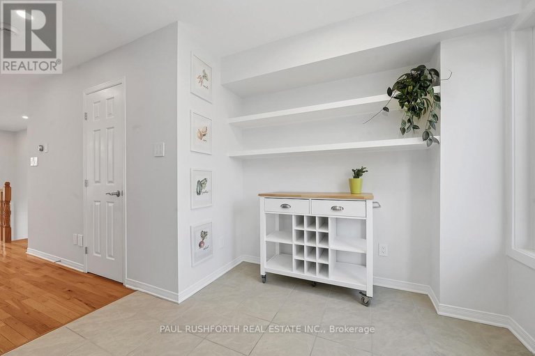 29651797/137-fordham-private/central-park/ottawa/ontario/K2C4G5_14