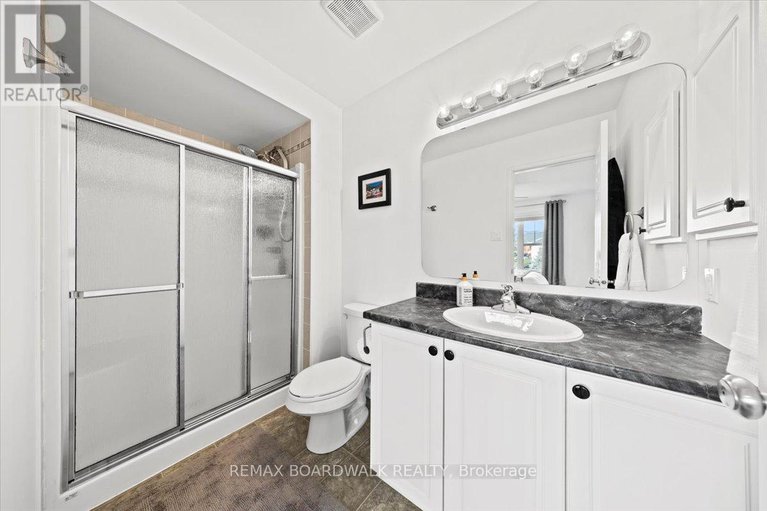 29448324/783-cobble-hill-drive/cedargrovefraserdale/ottawa/ontario/K2J0C3_52