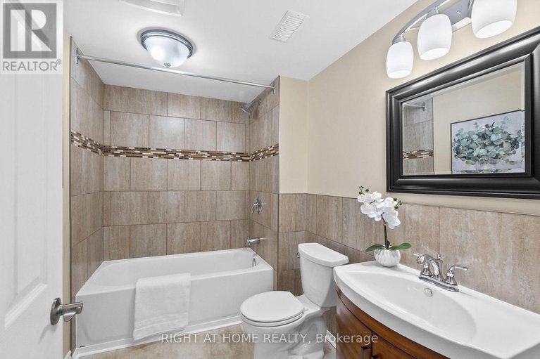 28881913/235-thistledown-court/pheasant-run/ottawa/ontario/K2J1N1_39