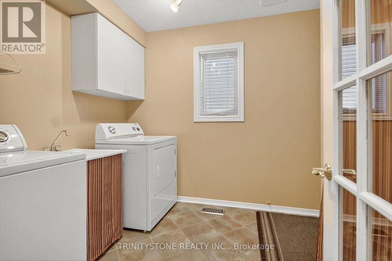 28977788/11-whalings-circle/stittsville-central/ottawa/ontario/K2S1S4_13
