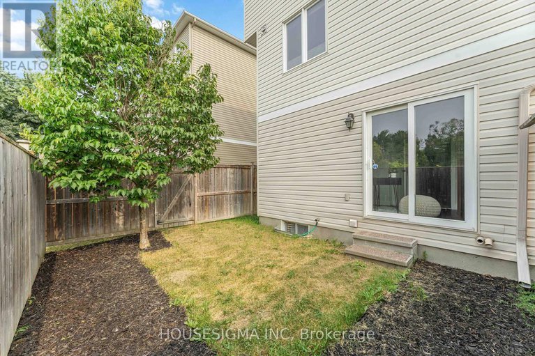 28698306/758-sanibel-private/westcliffe-estates/ottawa/ontario/K2H0A8_39