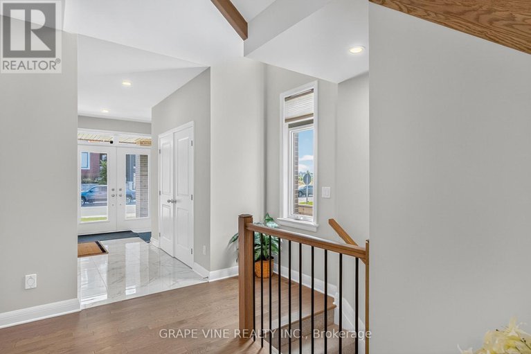 28743049/525-pimiwidon-street/cfb-rockcliffe-and-area/ottawa/ontario/K1K5A1_4