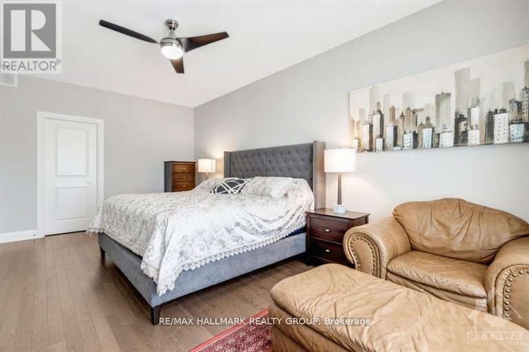 29540053/250-richardson-avenue/woodroffe/ottawa/ontario/K2B5G6_18