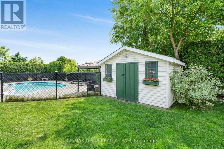 28499288/1147-fieldown-street/cumberland-ridge/ottawa/ontario/K4C1R7_35