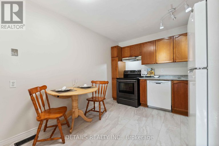 28599127/1537-briarfield-crescent/fallingbrookridgemount/ottawa/ontario/K4A1Z9_12