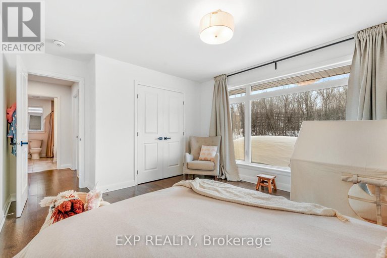 28231226/204-avro-circle/cfb-rockcliffe-and-area/ottawa/ontario/K1K4Y9_24