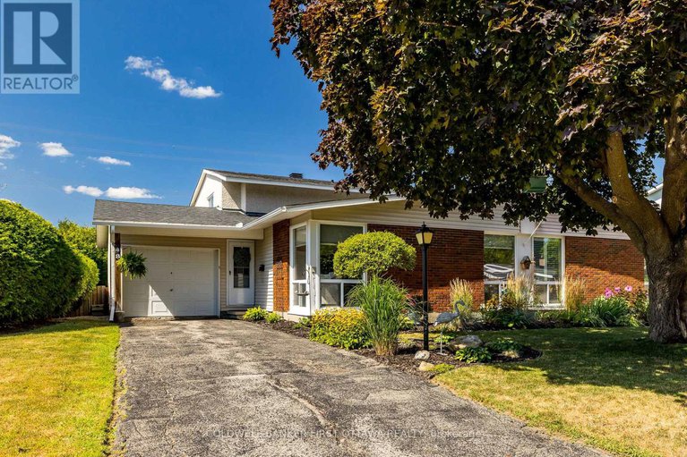 28741846/48-downsview-crescent/tanglewood/ottawa/ontario/K2G0A5_1