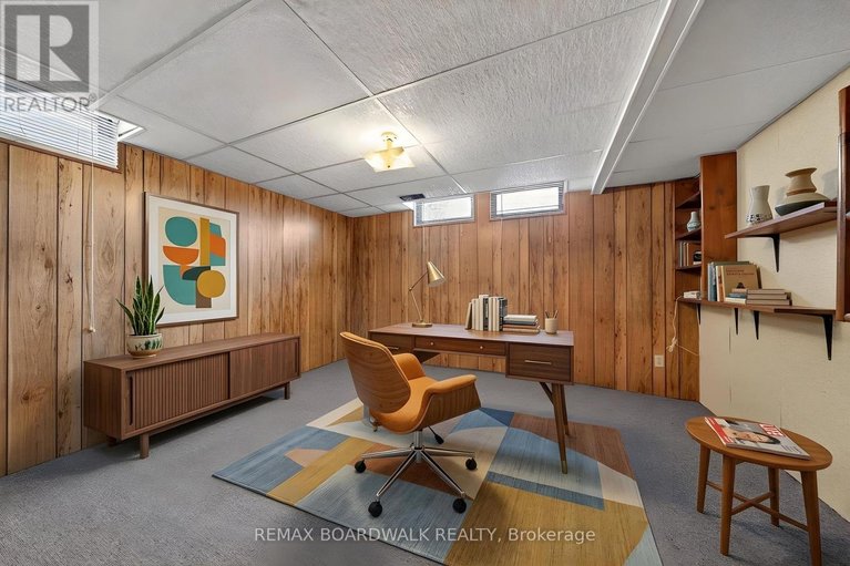 29594831/32-bowmoor-avenue/borden-farmstewart-farmcarleton-heightsparkwood-hills/ottawa/ontario/K2E6M4_25