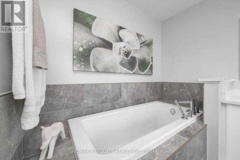 28304824/801-shasta-street/leitrim/ottawa/ontario/K1T0L3_22