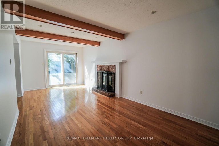 28925321/1020-grenon-avenue/fairfield-heights/ottawa/ontario/K2B8L8_11