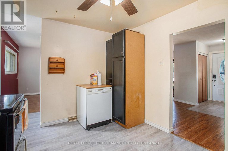 28854189/5803-rockdale-road/vars-village/ottawa/ontario/K0A3H0_13