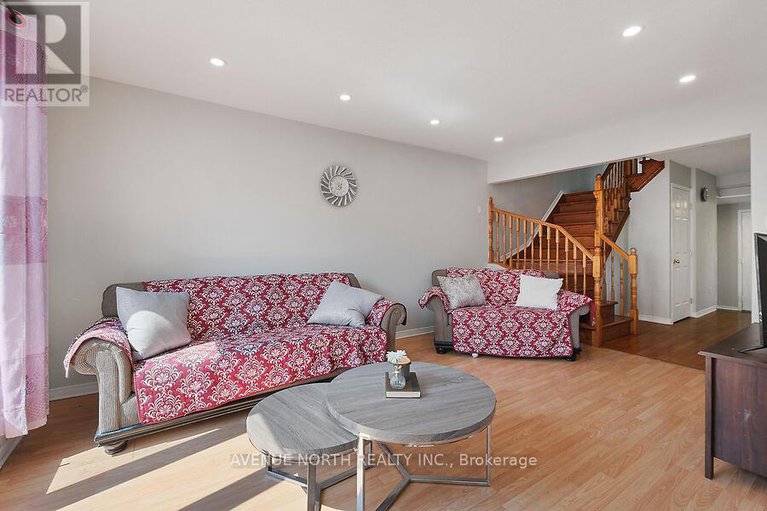 28782241/59-splinter-crescent/fairfield-heights/ottawa/ontario/K2B1B3_15