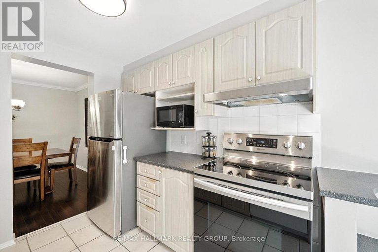 28787339/6272-sablewood-place/chapel-hill/ottawa/ontario/K1C7M5_13