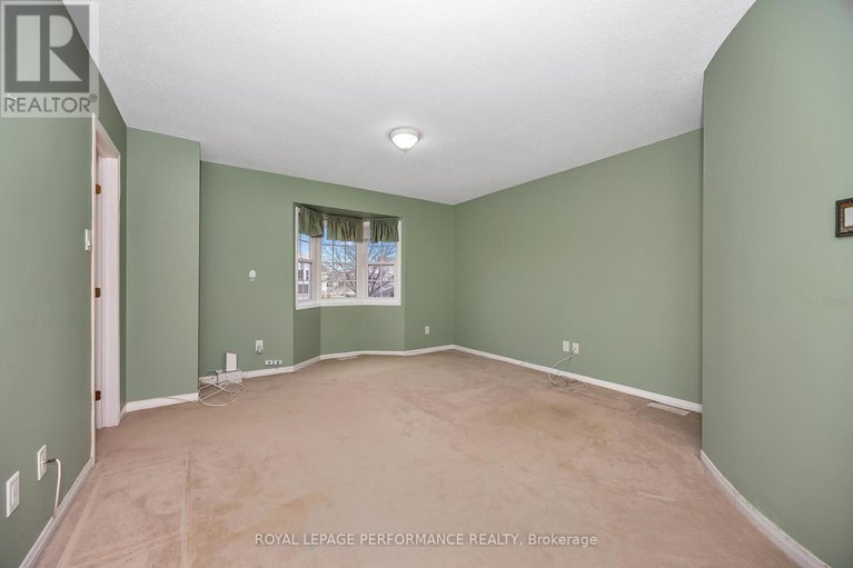 29154825/2004-breezewood-street/notting-hillsummerside/ottawa/ontario/K4A4S6_16