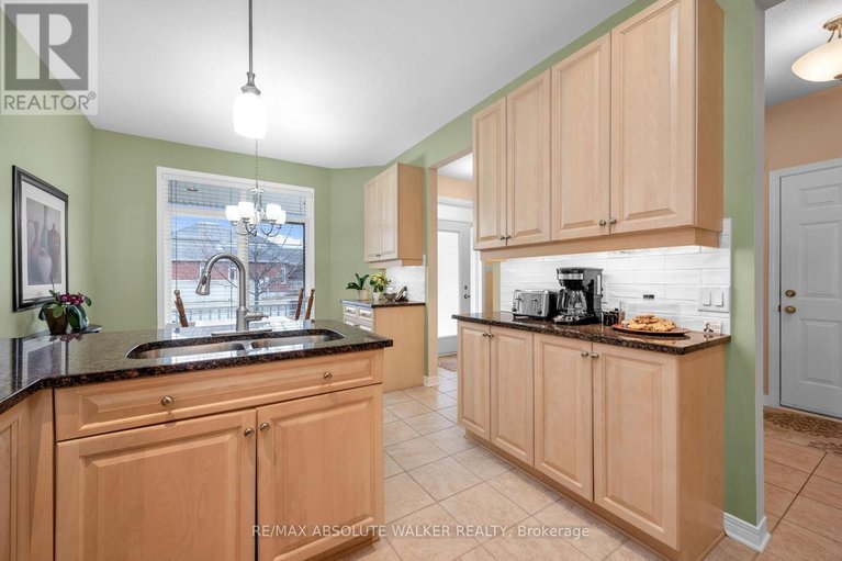 29633386/831-scala-avenue/notting-hillsummerside/ottawa/ontario/K4A4M2_15