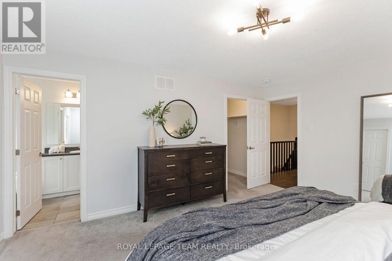 28283530/523-parade-drive/stittsville-south/ottawa/ontario/K2S0X8_24